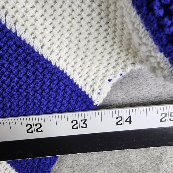 Womens Forever 21 Contemporary Blue & White Chevron Knit Sweater Top U Neck M - Picture 6 of 8